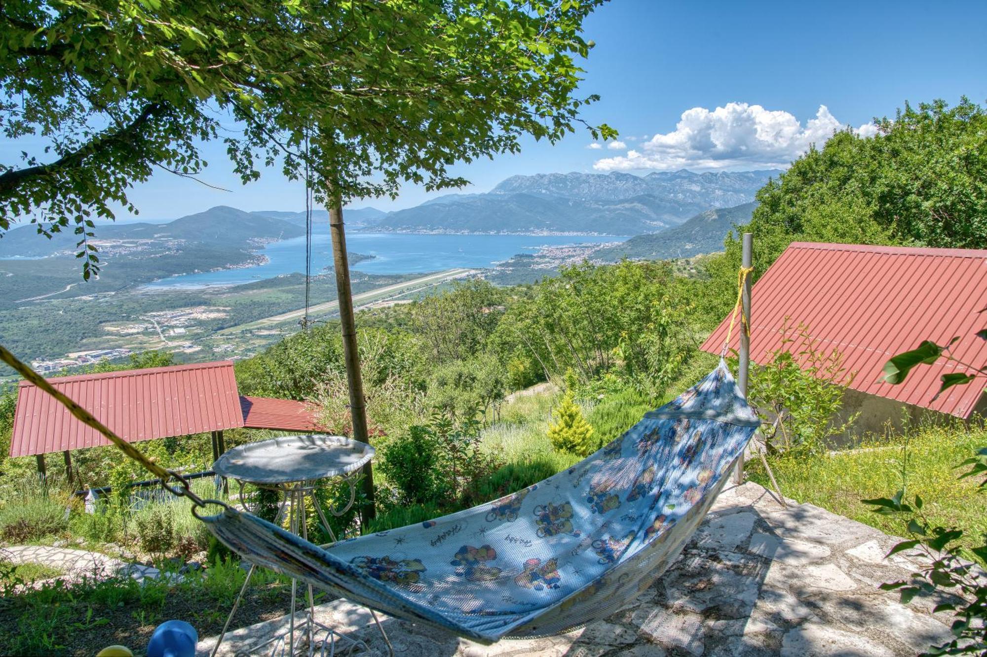 Apartment Paradise Kotor Exterior photo