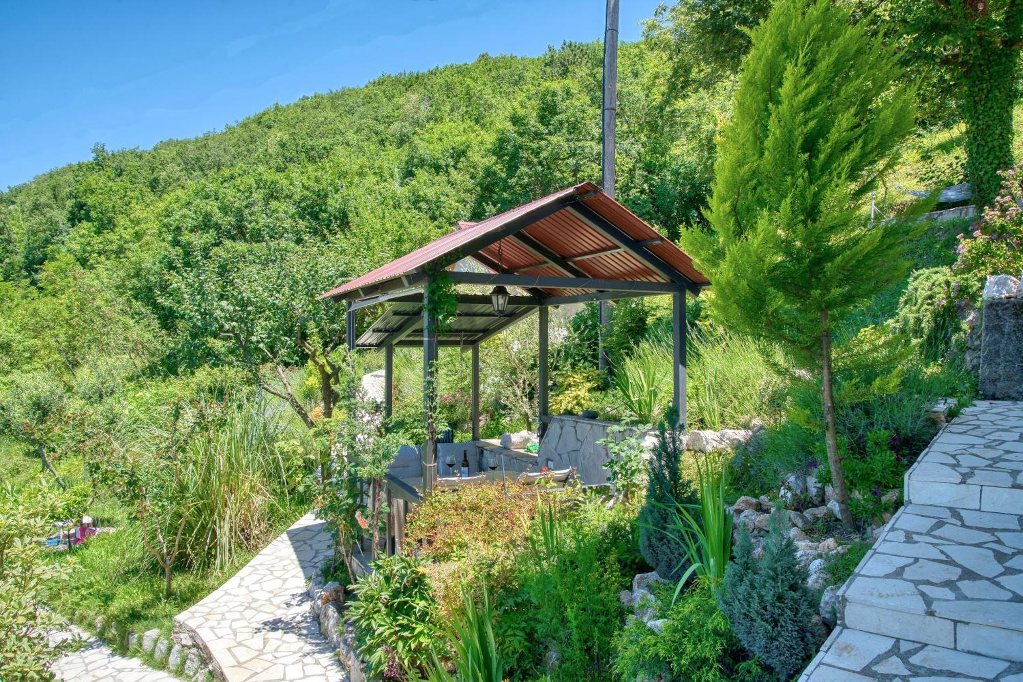 Apartment Paradise Kotor Exterior photo